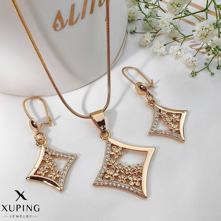 نیم ست مجلسی طرح گل برند ژوپینگ