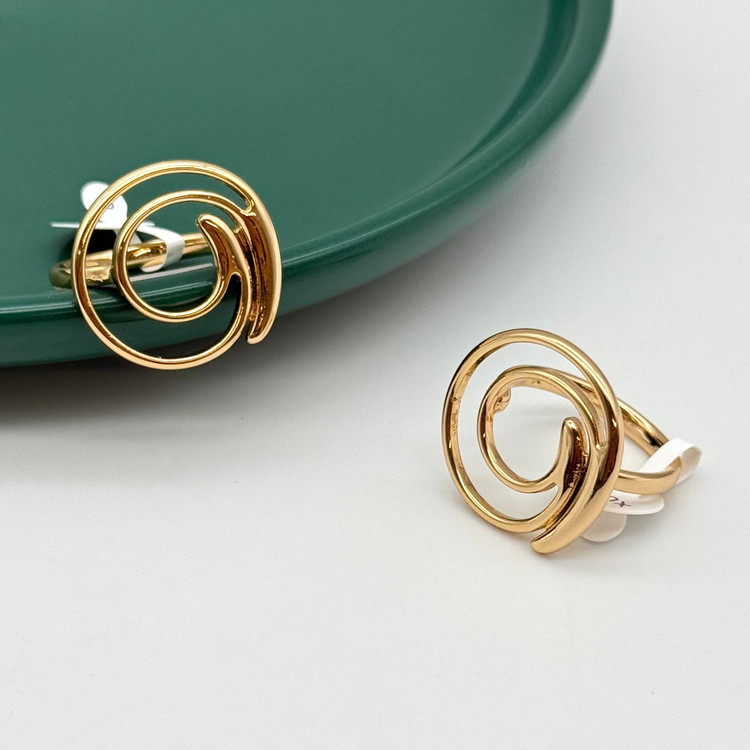 انگشتر ژوپینگ طلایی با طرح مارپیچ یا گردابی دو لایه