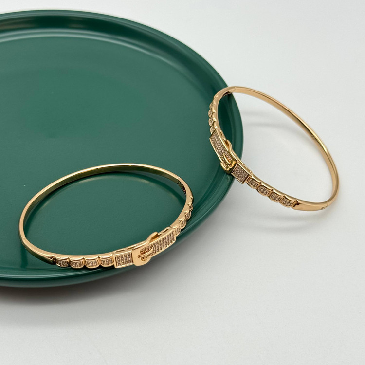 تکپوش النگویی ژوپینگ طلایی نگیندار طرح سگک