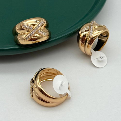 انگشتر رینگ پهن ژوپینگ طلایی طرح X نگیندار اتمی