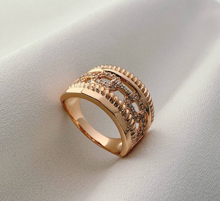 انگشتر رزگلد ژوپینگ طرح پهن توری نگیندار