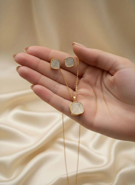 نیمست طلایی برند YSX مدل مربعی با نگینهای اتمی درخشان