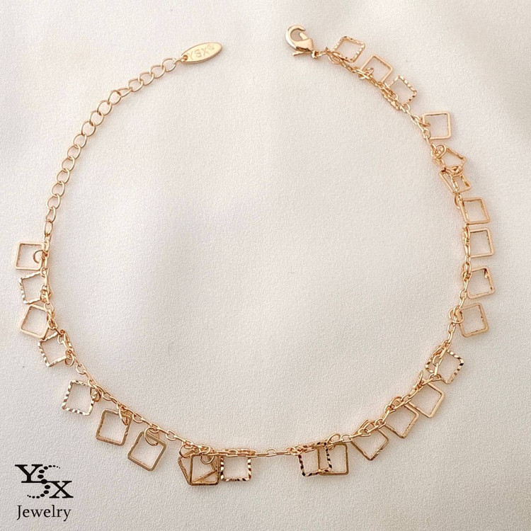 پابند طلایی برند YSX با آویزهای مربعی ظریف