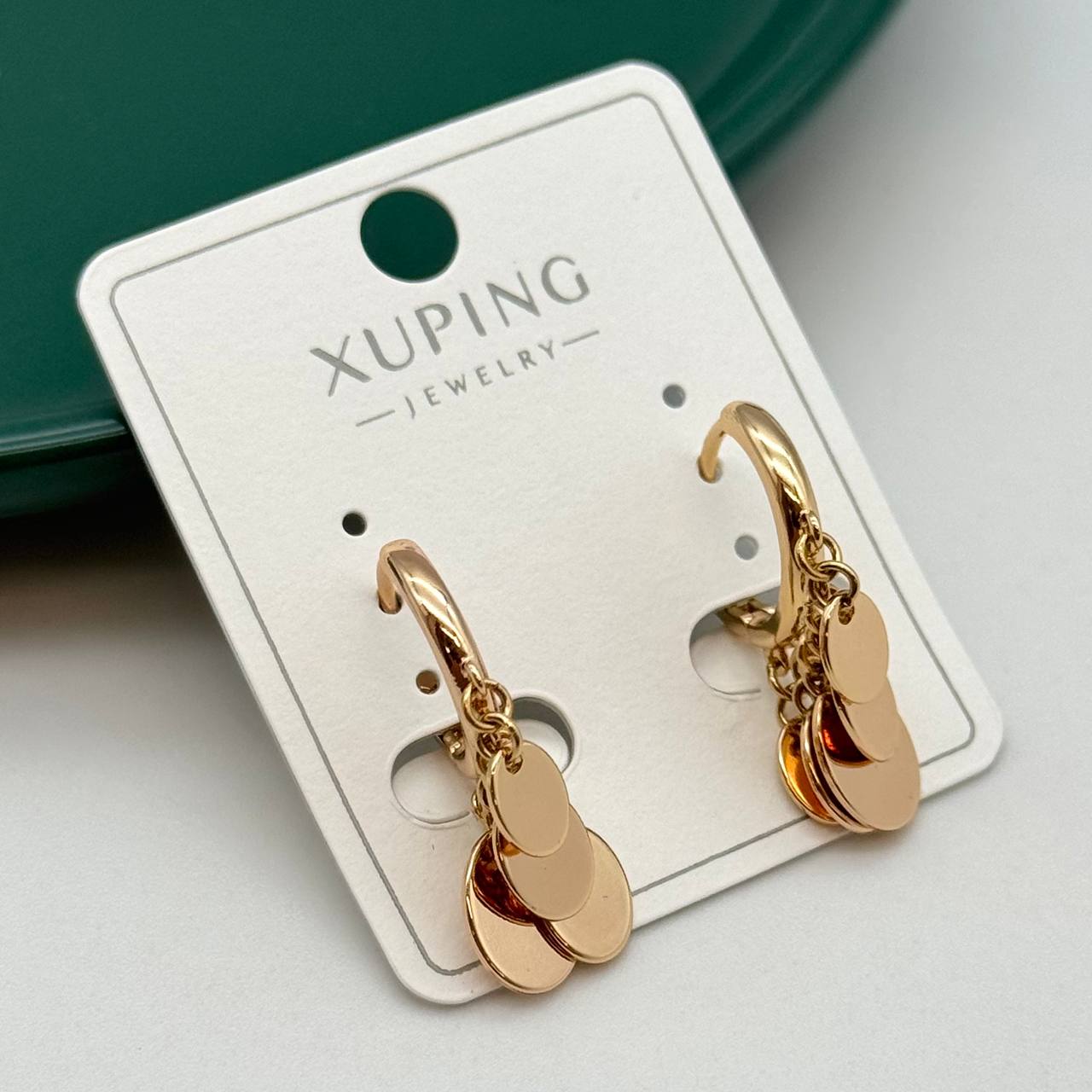 گوشواره طلایی ژوپینگ طرح حلقهای با آویزهای پولکی گرد