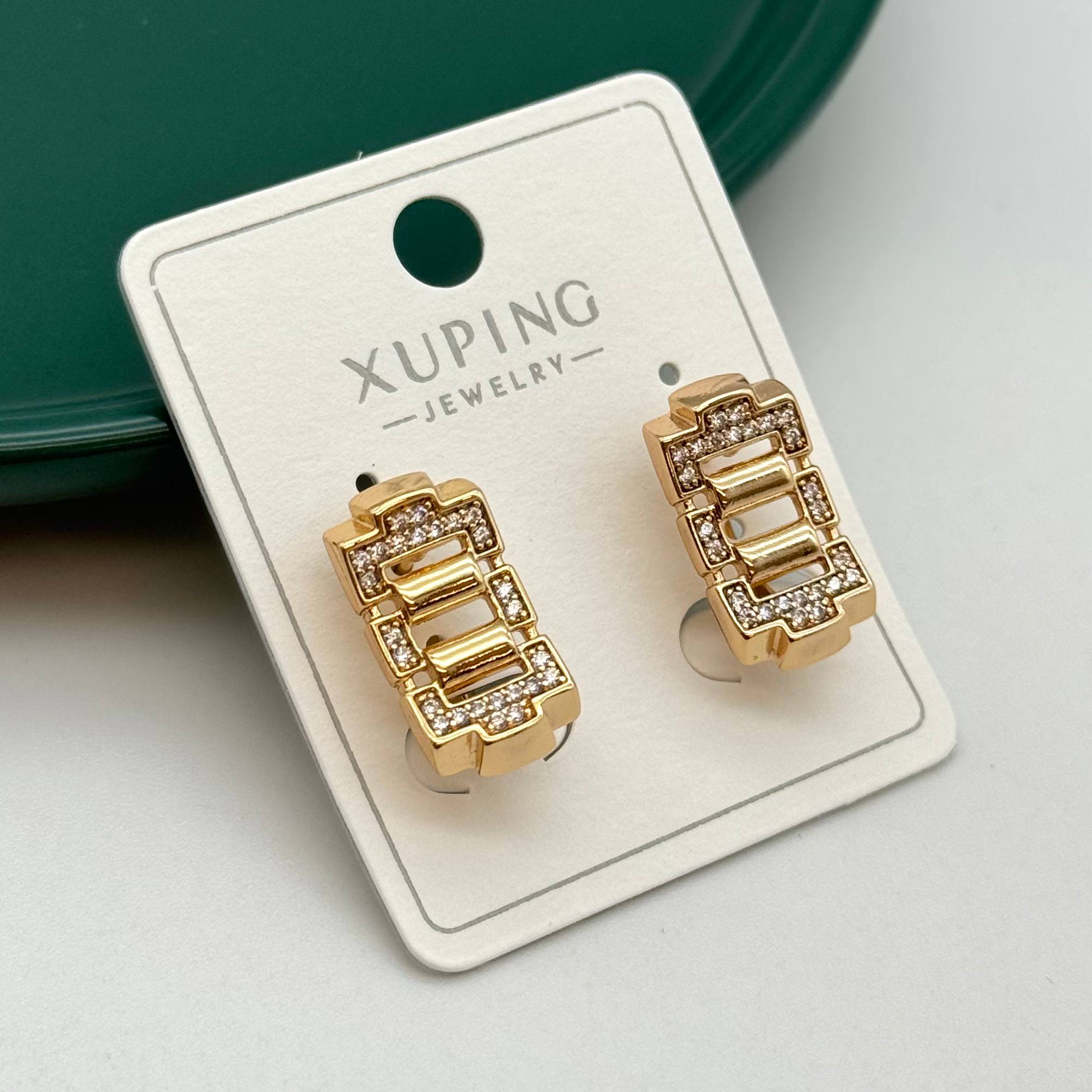 گوشواره طلایی ژوپینگ طرح هندسی نگیندار