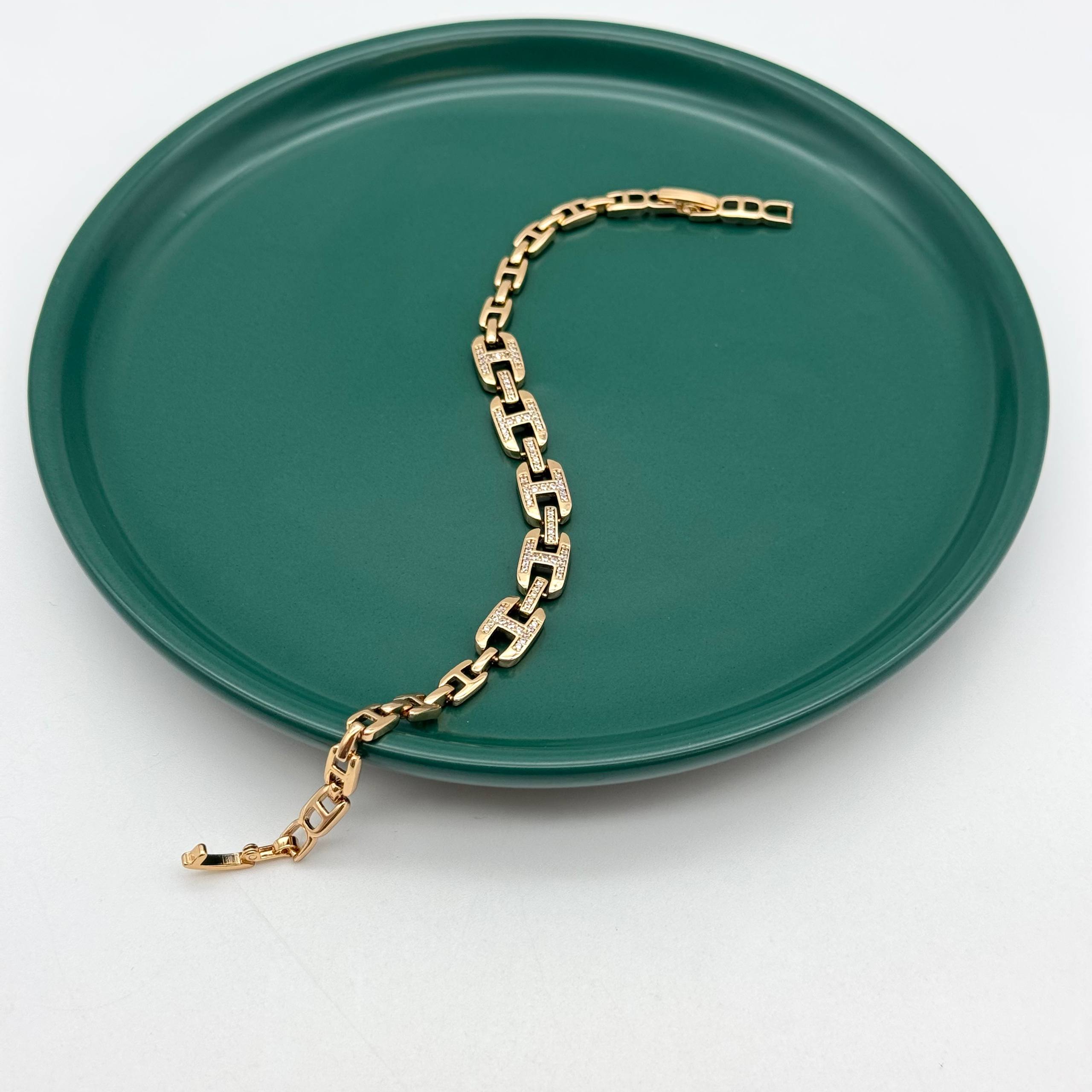 دستبند طلایی ژوپینگ طرح H نگیندار