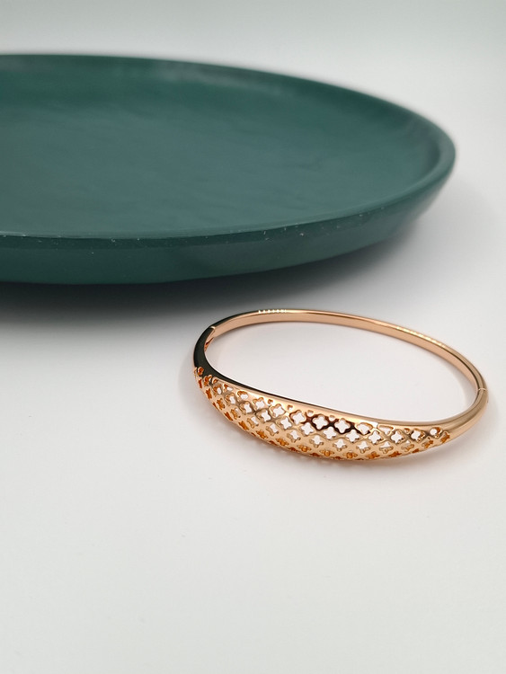 تکپوش طلایی برند ژوپینگ با طرح مشبک ظریف