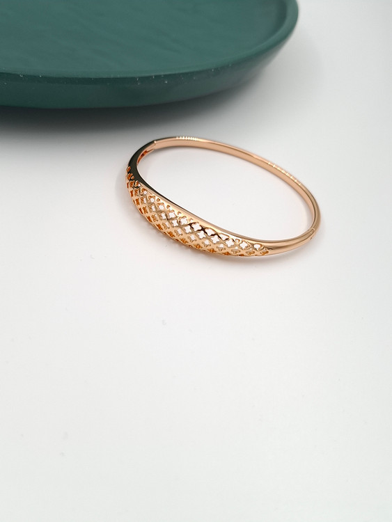 تکپوش طلایی برند ژوپینگ با طرح مشبک ظریف