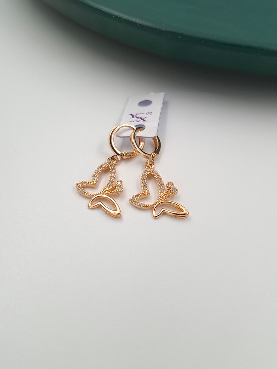 گوشواره طلایی طرح پروانه برند YSX با نگینهای کریستالی